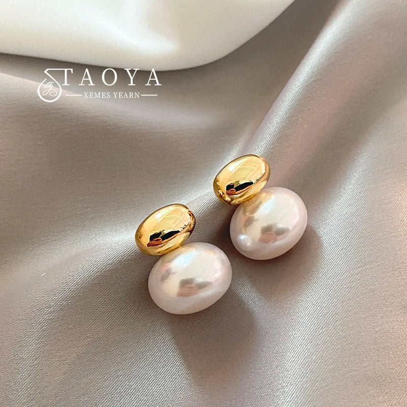 2025 New French Elegant Gold Color Bean Spliced earingstuds