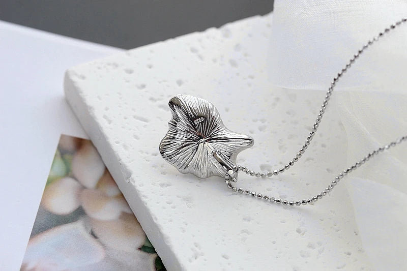 sterling silver pendent with pearl in london and newyork